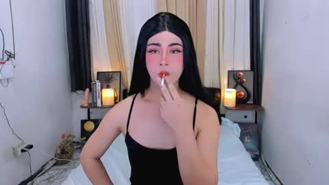 expensive_elise online show from June 23, 11:17 am