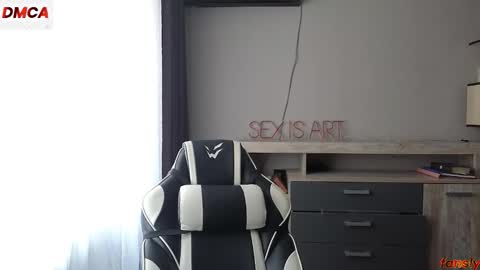 Sweetheart online show from February 4, 8:40 am