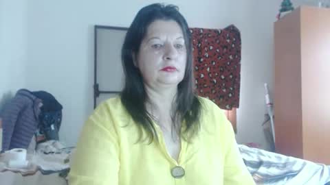 ExtasyMature online show from April 17, 6:05 am