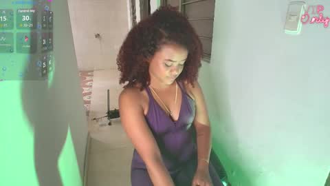 eylend_lisboa_ online show from April 10, 1:27 pm