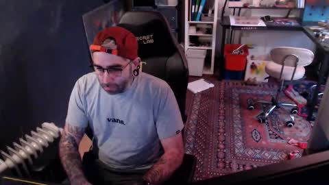 Eytab online show from November 27, 12:57 pm