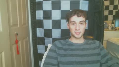 Ezra Naamah online show from March 6, 6:37 pm