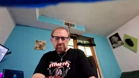 Ez Rider online show from April 27, 10:07 pm