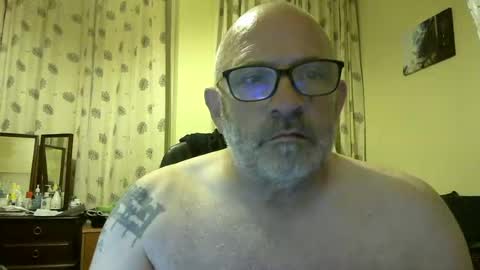 f1zzeek online show from June 14, 12:43 am