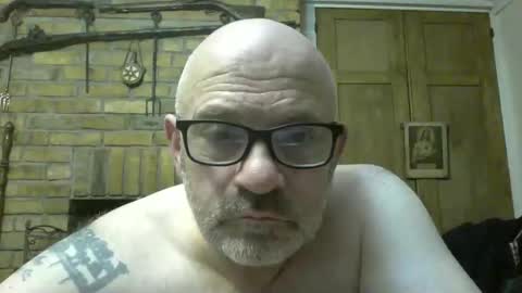 f1zzeek online show from February 18, 11:26 pm