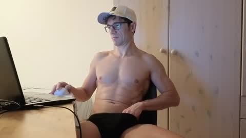 Mick online show from December 9, 10:30 pm