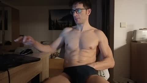 Mick online show from February 9, 9:49 pm