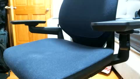 f33tcam online show from June 6, 7:14 am