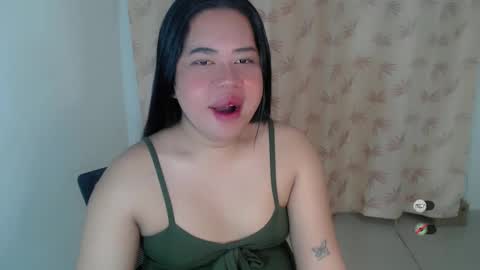 yanna online show from December 9, 2:56 am