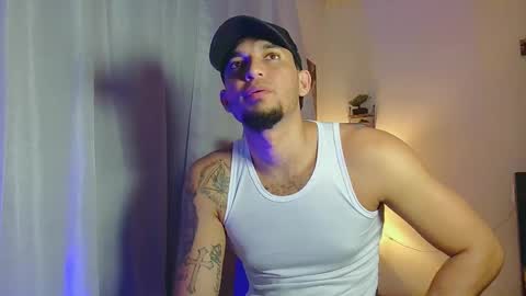 Snapshot of fabi_calde chatting on January 9, 2:22 am fabi online show from January 9, 2:22 am