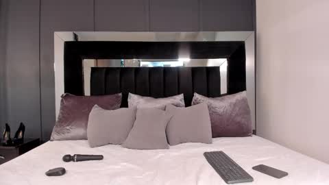  Fabi  online show from January 14, 10:40 pm