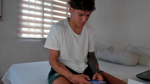 Snapshot of fabrizio_amery chatting on December 27, 2:54 pm -  A N D E R online show from December 27, 2:54 pm