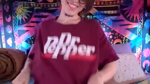 Faerie 3 online show from April 10, 10:25 pm