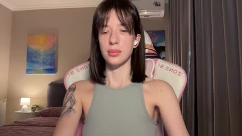 Bloom  online show from October 2, 1:21 pm