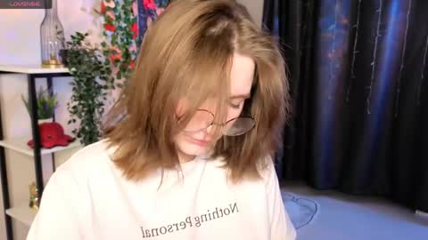 Tara online show from March 23, 9:09 pm