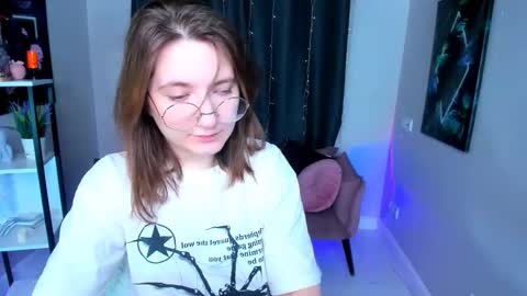 Tara online show from November 14, 10:33 pm