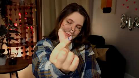 Tara online show from February 15, 9:35 pm