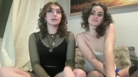 rose and jack online show from March 2, 5:54 am