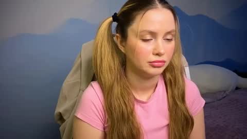 Ilona online show from February 13, 9:12 am