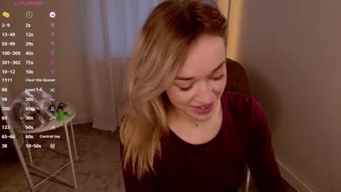 fancyamelia online show from October 15, 1:01 pm