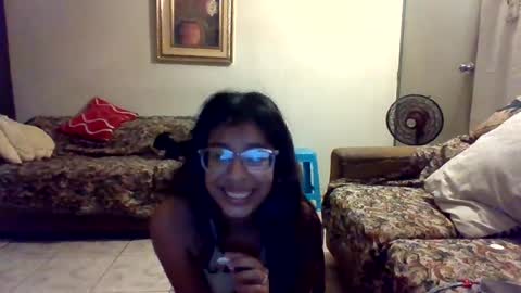 fanniiell online show from August 10, 4:17 am