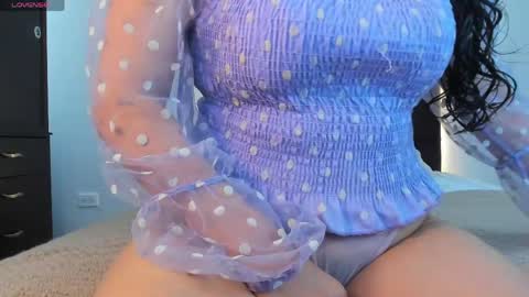 Ale online show from May 15, 4:36 pm