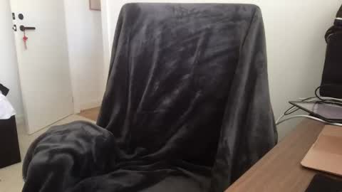 fantasticbake1 online show from October 27, 2:33 am