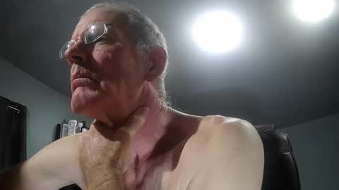 fantasyresort online show from November 3, 4:02 am