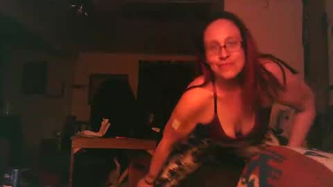 Snapshot of fapqueenc17 chatting on March 9, 2:39 am Scarlett online show from March 9, 2:39 am