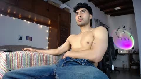 farid_24 online show from April 2, 1:46 am