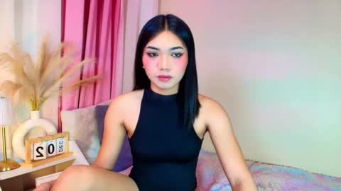 Farrah Zarake online show from December 2, 1:26 am