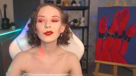 Fascinating   Eyes online show from November 27, 12:13 pm