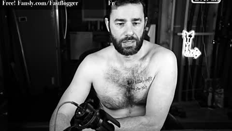Snapshot of fastflogger chatting on December 16, 4:02 am Clark Fastflogger and StevenRiseNYC online show from December 16, 4:02 am