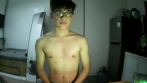 fastfucker_22 online show from March 14, 4:44 pm