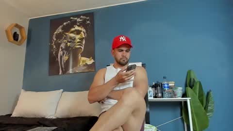 M A T  T E O online show from March 7, 8:22 pm