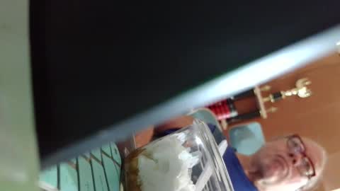 Fred. online show from October 9, 7:19 pm