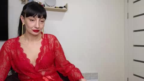 favorite_angel online show from February 13, 10:35 pm