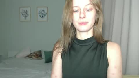 favoriteyour online show from January 18, 4:54 am