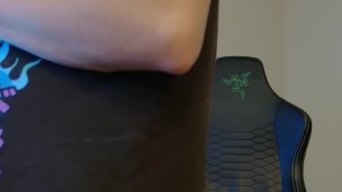 Justin online show from January 9, 4:51 am