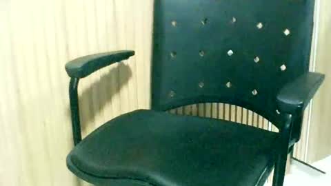 Snapshot of fdphomen chatting on October 16, 3:33 pm fdphomen online show from October 16, 3:33 pm