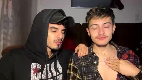 federik online show from December 17, 3:28 am