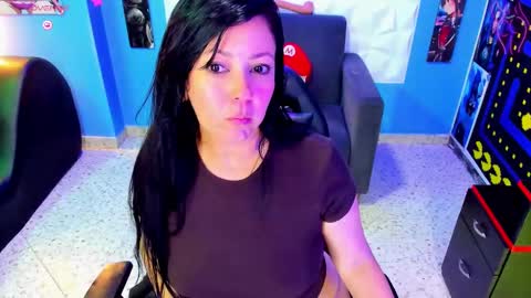 felina online show from March 8, 11:18 pm