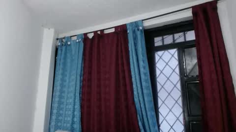 Snapshot of felipe227 chatting on January 21, 10:51 pm jhonatan felipe online show from January 21, 10:51 pm