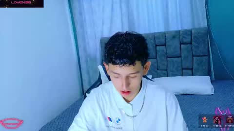 felipehotgonzalez online show from January 12, 12:34 pm