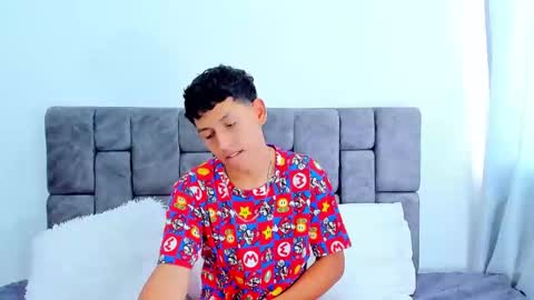 felipehotgonzalez online show from November 11, 1:57 pm