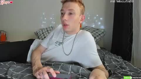felixcurt online show from July 22, 10:06 am