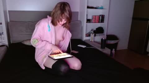 femboyflowers online show from September 15, 4:03 am