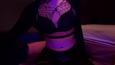 Femboyhorse online show from February 26, 11:19 pm