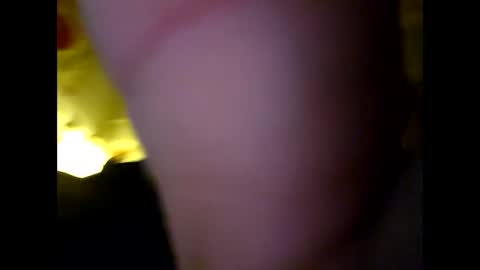 femmesub69 online show from May 24, 5:58 am