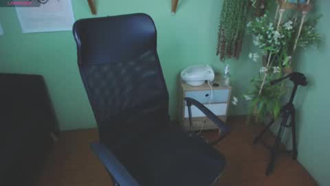 Fernanda Diaz online show from November 6, 5:16 pm